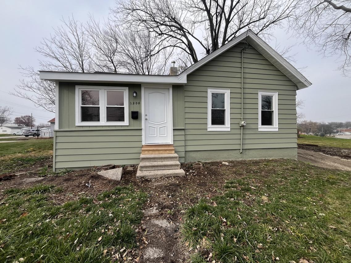 1204 N Park St., Streator, IL 61364