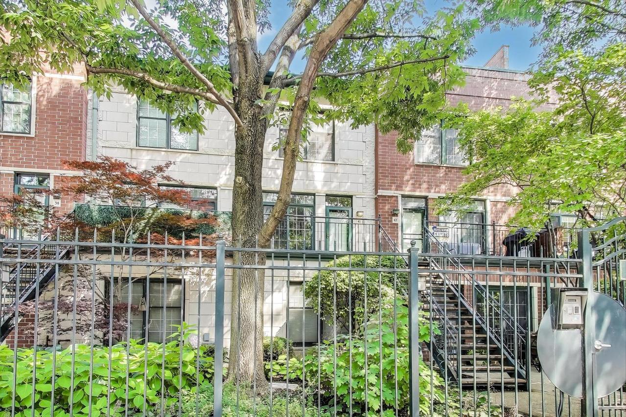 1813 S Clark St. #K41, Chicago, IL 60616