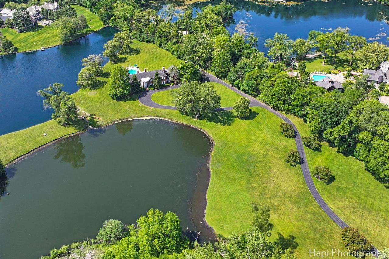 7 3 Lakes Rd., Barrington Hills, IL 60010