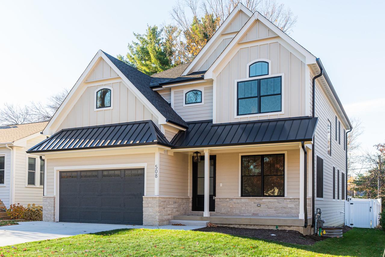 508 W Alma St., Elmhurst, IL 60126