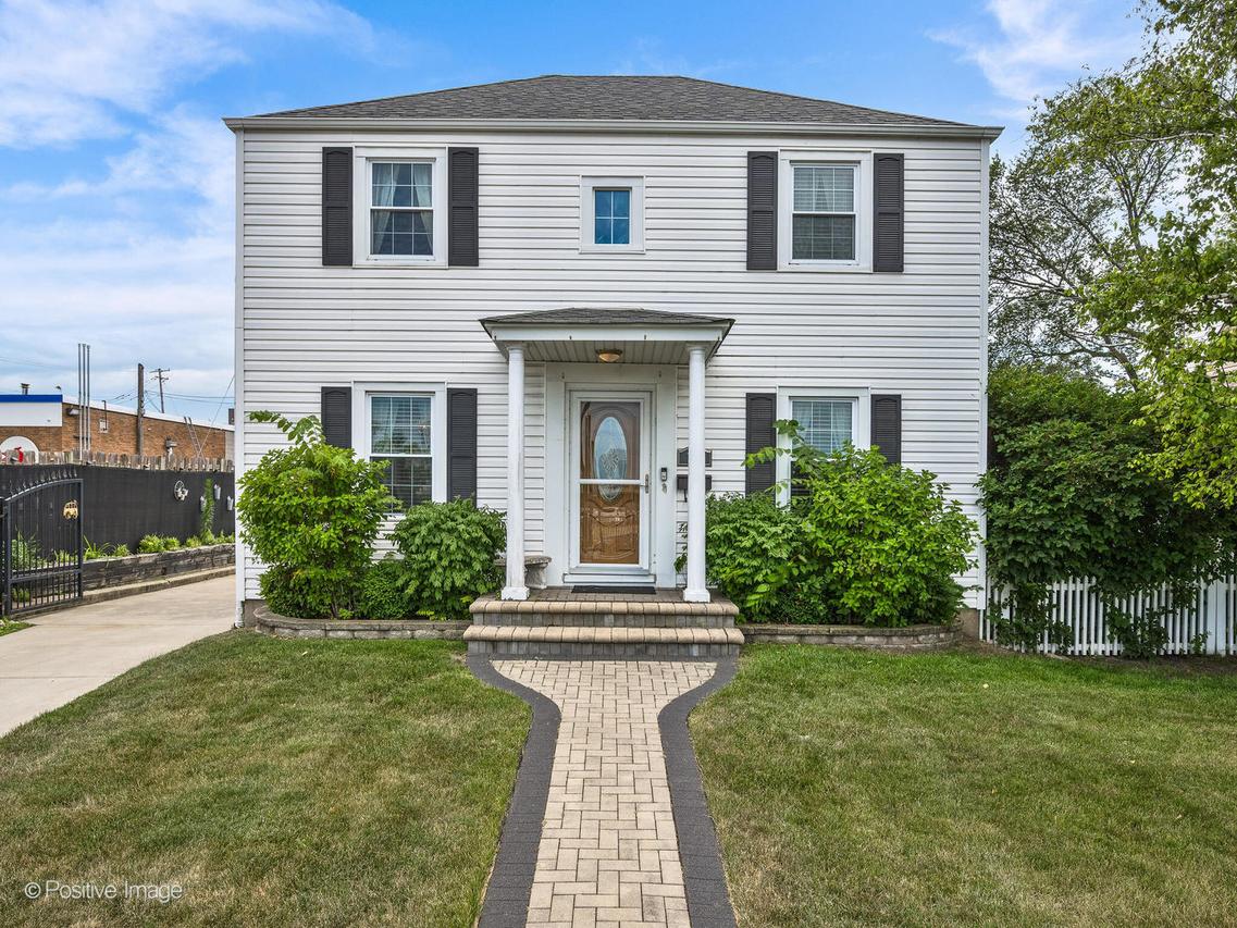 7215 W Foster Ave., Harwood Heights, IL 60706