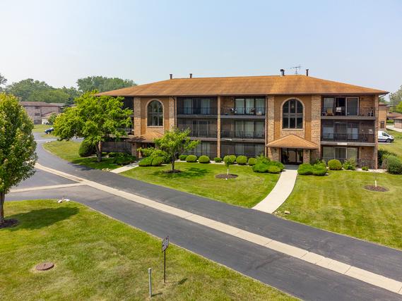 New Homes with Master Bedrooms on the 1st Floor in Palos Hills: June 7th to June 13th