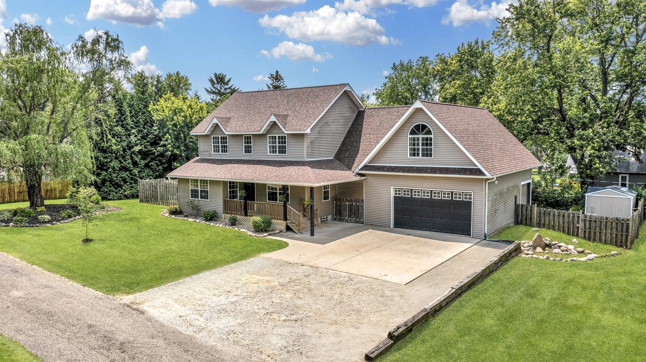 402 Lincoln St., Seatonville, IL 61359