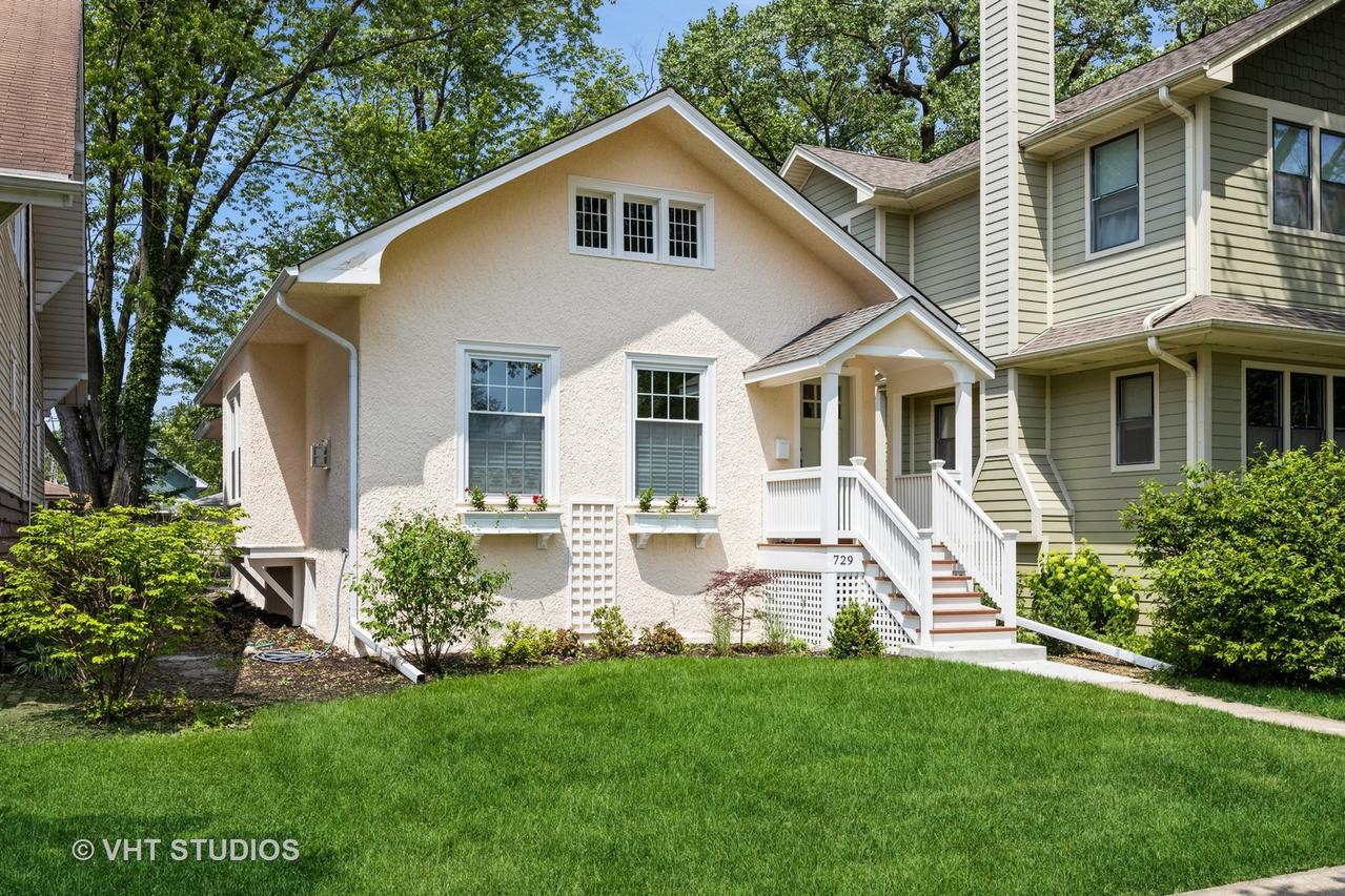 729 N Cuyler Ave., Oak Park, IL 60302