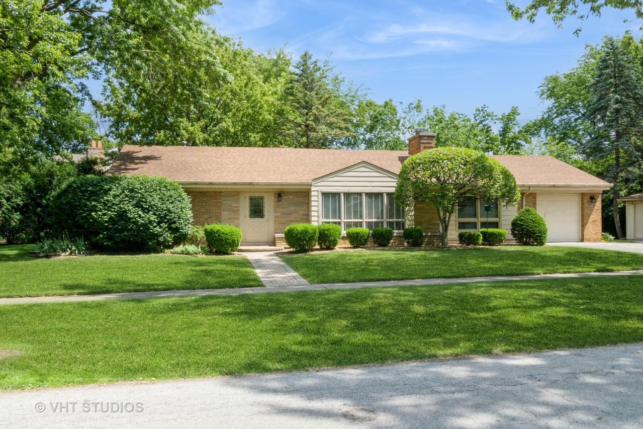 2601 Gordon Dr., Flossmoor, IL 60422