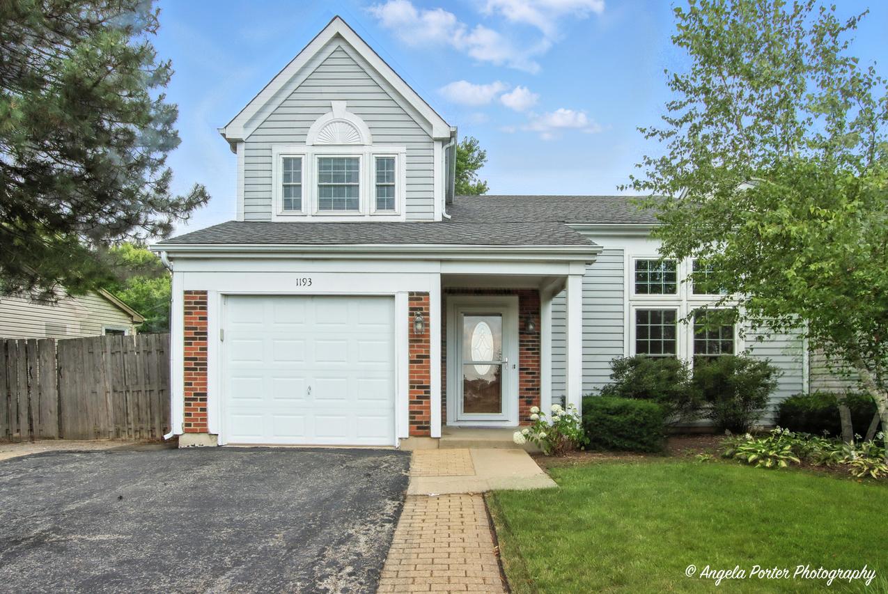 1193 Regent Dr., Mundelein, IL 60060