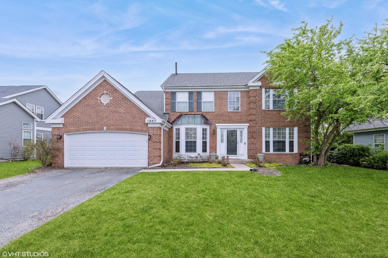 1867 Ashford Ln., Crystal Lake, IL 60014