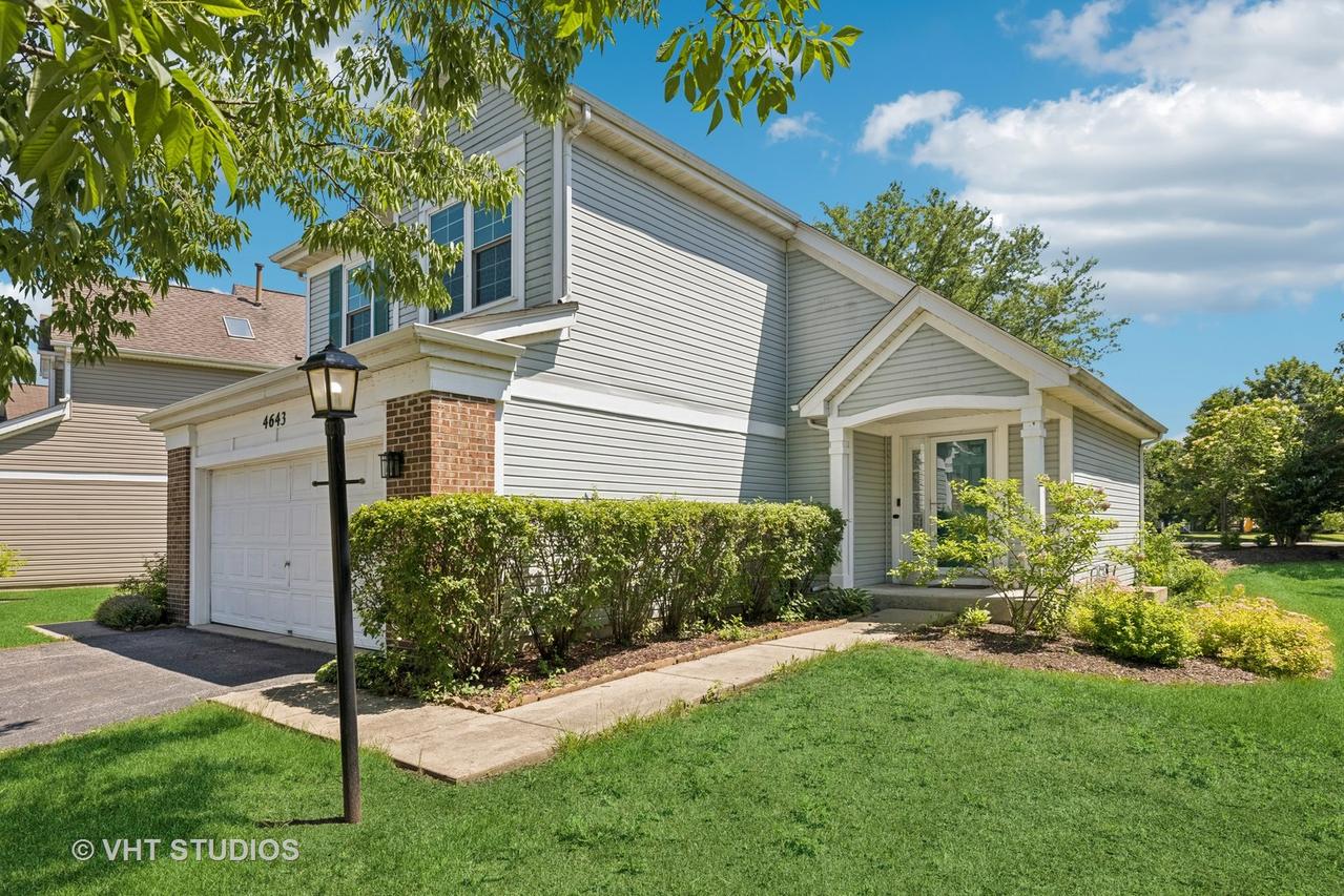 4643 Rolling Hills Dr., Lake In The Hills, IL 60156