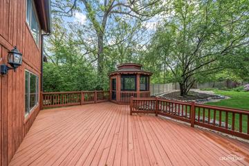405 Cambridge Way, Bolingbrook, IL 60440