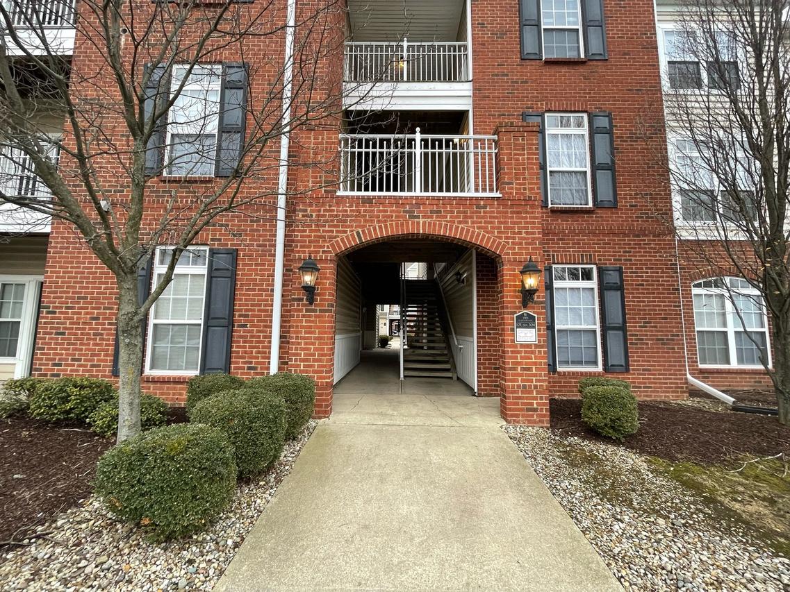 1901 N Lincoln Ave. #118, Urbana, IL 61801