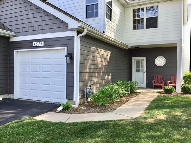 1611 Woodcrest Cir., Mundelein, IL 60060