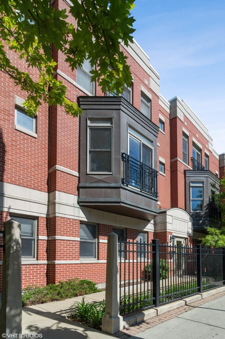 1425 S Halsted St. #2B, Chicago, IL 60607