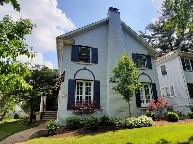 720 Ingleside Pl., Evanston, IL 60201