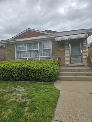 2615 N Menard Ave., Chicago, IL 60639