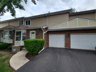 503 Blue Jay Ct., Mount Prospect, IL 60056