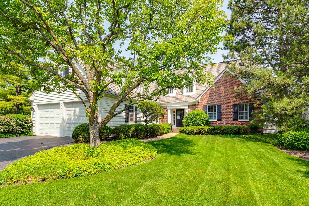 270 S South Shore Ln., Lake Forest, IL 60045