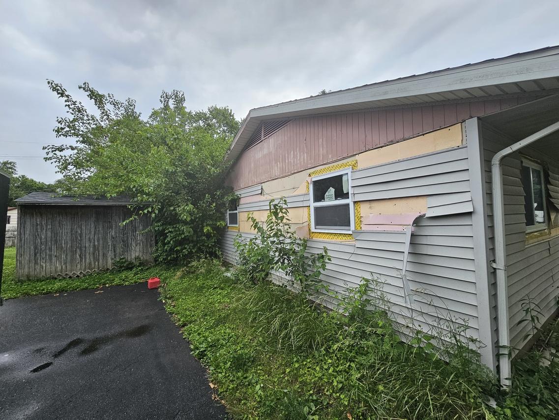 1161 Halloran St., Sauget, IL 62206