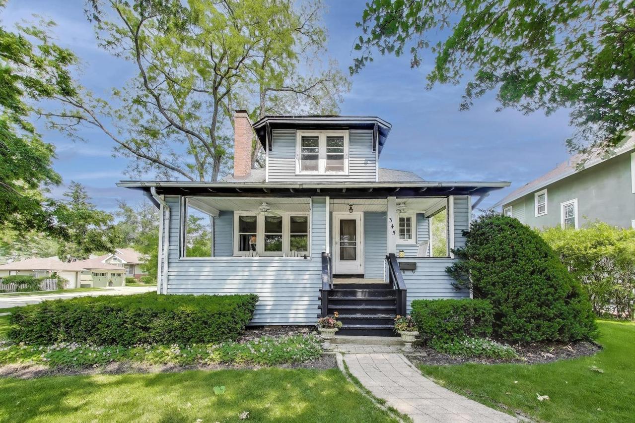 345 N Stone Ave., La Grange Park, IL 60526