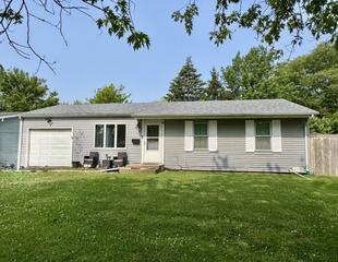 311 Edinburgh Dr., Lockport, IL 60441