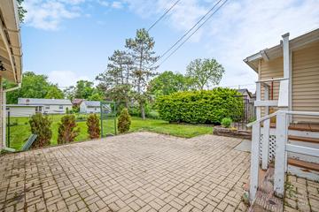224 N Main St., Crystal Lake, IL 60014