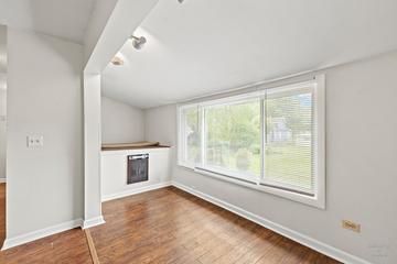 224 N Main St., Crystal Lake, IL 60014