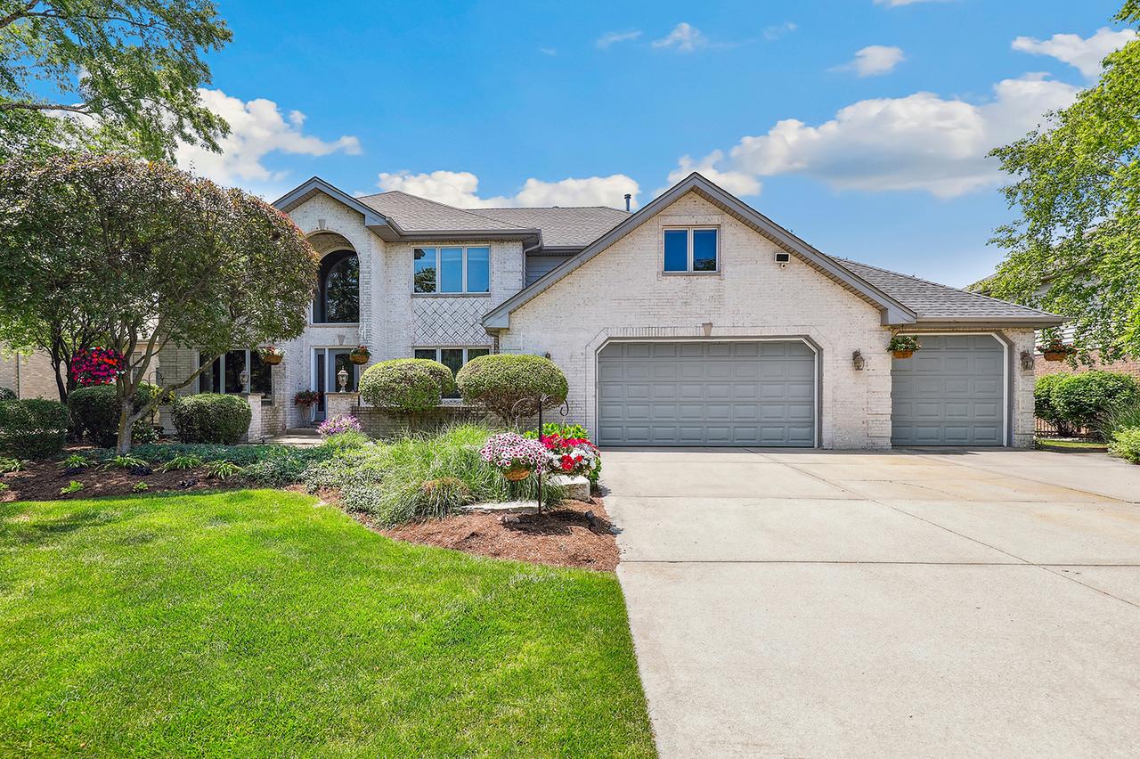 22454 Hinspeter Dr., Frankfort, IL 60423