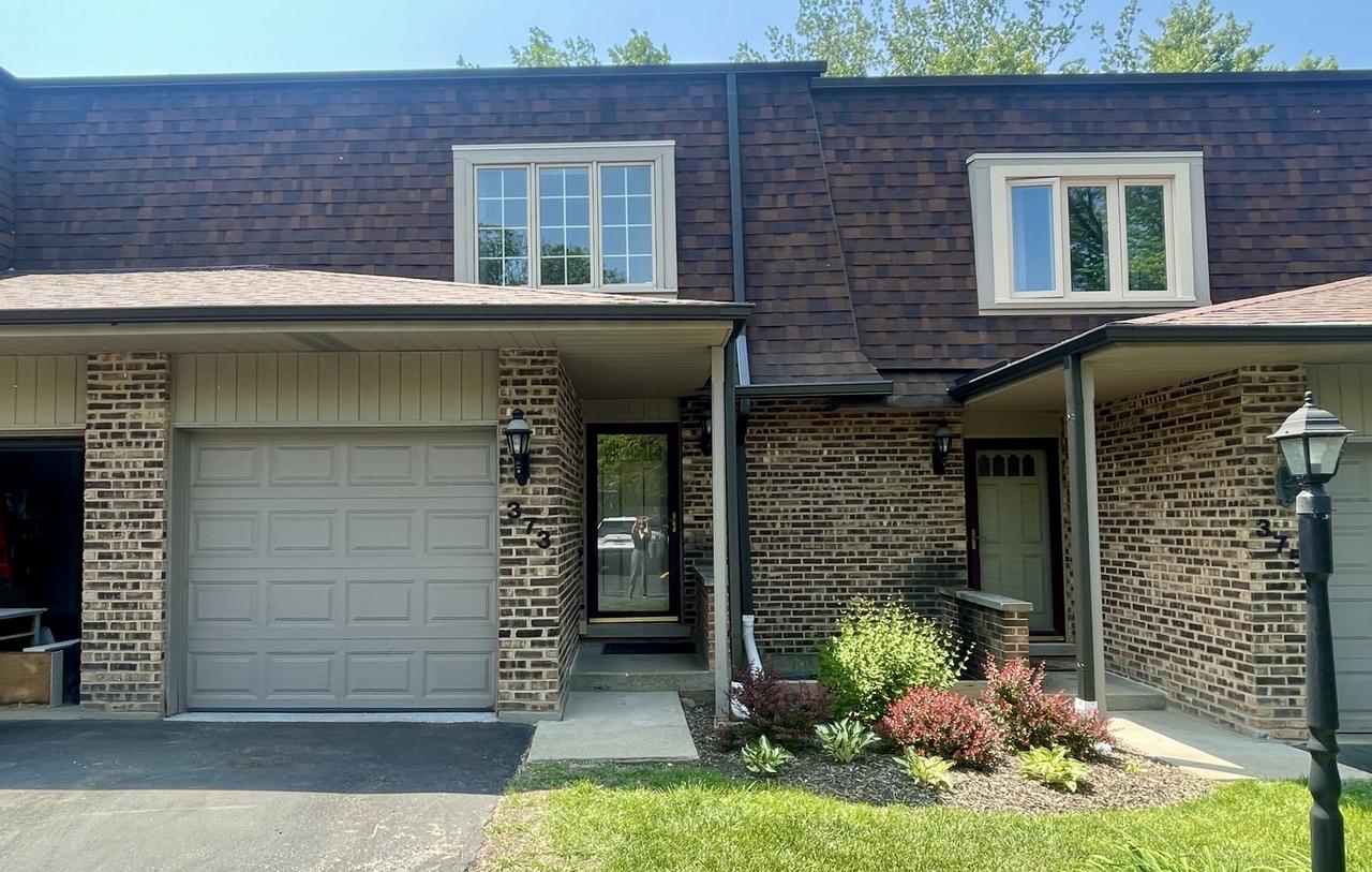 373 Getchell Ave., Grayslake, IL 60030