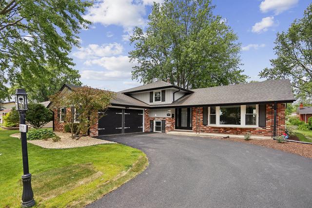 232 S Walnut St., Glenwood, IL 60425