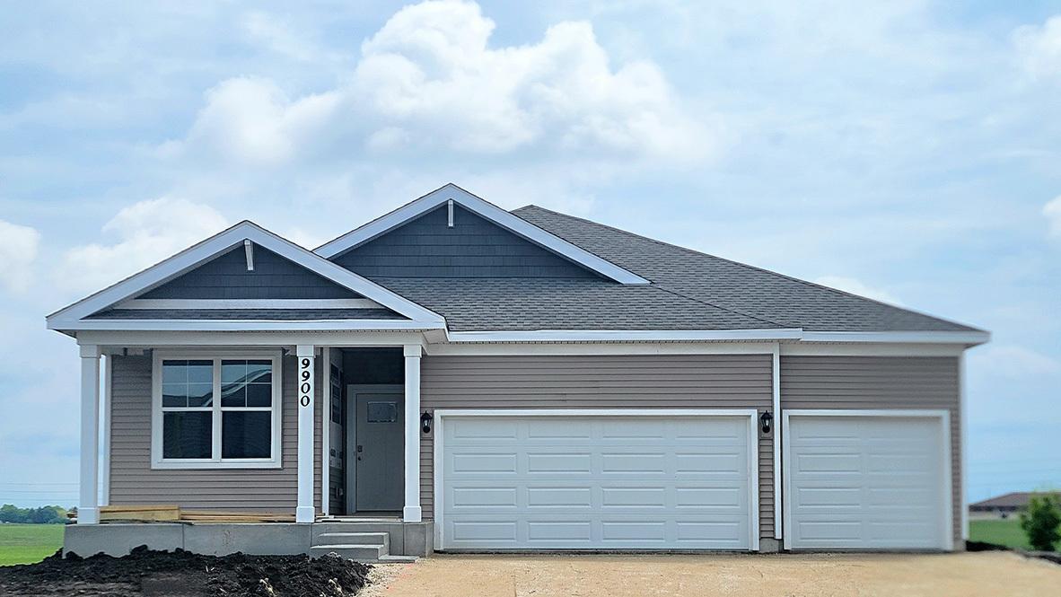 9900 Humbolt St., Huntley, IL 60142