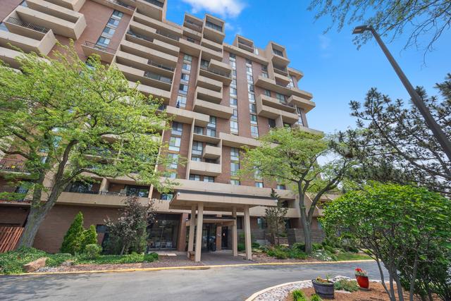 465 W Dominion Dr. #1208, Wood Dale, IL 60191