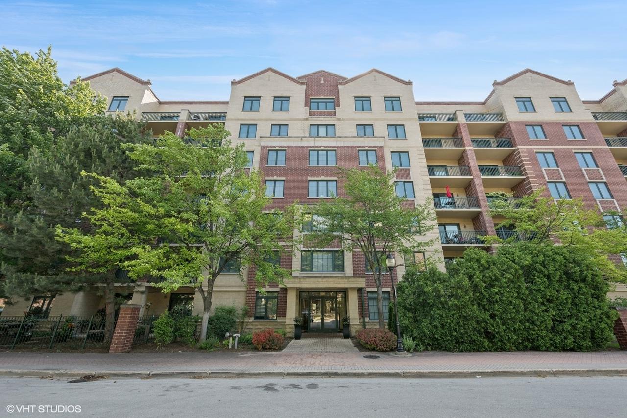 11 S Wille St. #709, Mount Prospect, IL 60056