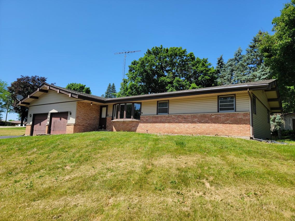 8788 Sheffield Dr., Belvidere, IL 61008