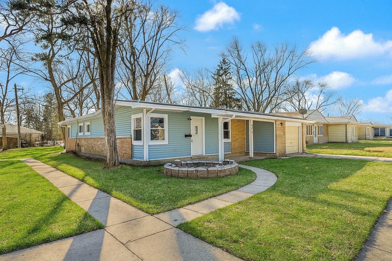 403 Wilshire St., Park Forest, IL 60466