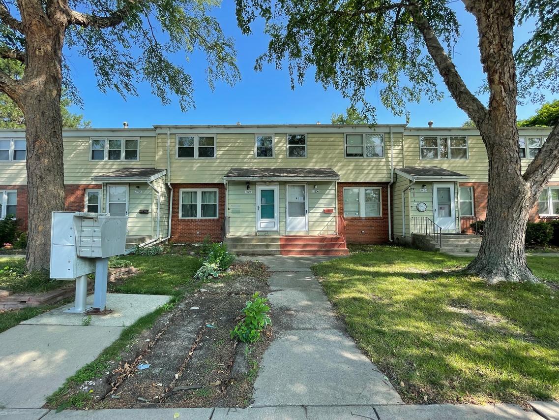1106 Saint Andrews Cir. #1, Rantoul, IL 61866
