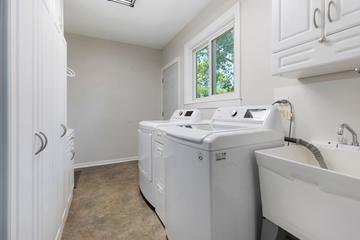 420 Harbor Ter., Bartlett, IL 60103