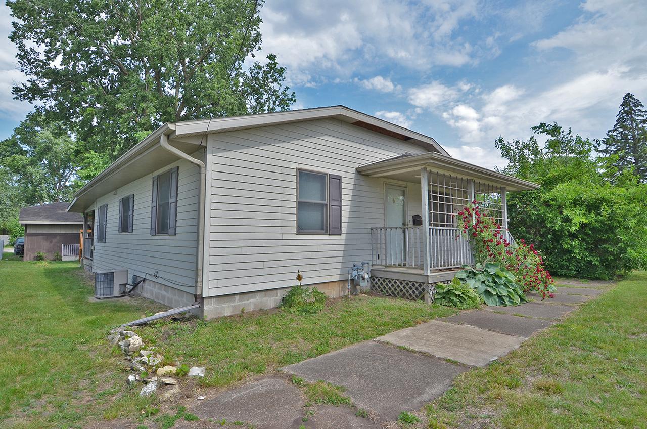 1014 Walnut St., Ottawa, IL 61350