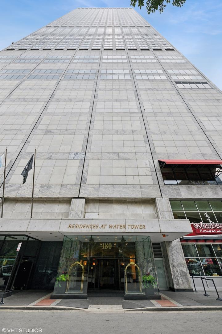 180 E Pearson St. #5201, Chicago, IL 60611