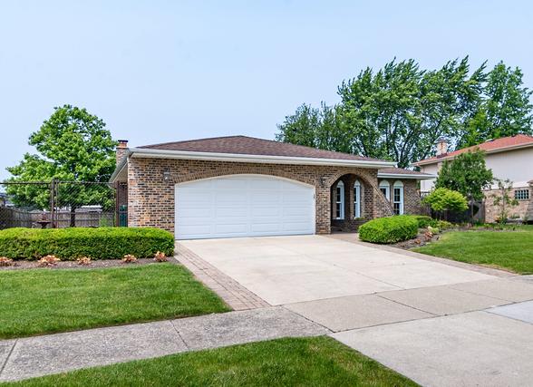 15136 Orlan Brook Dr., Orland Park, IL 60462
