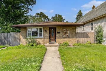 544 Garfield Ave., Calumet City, IL 60409