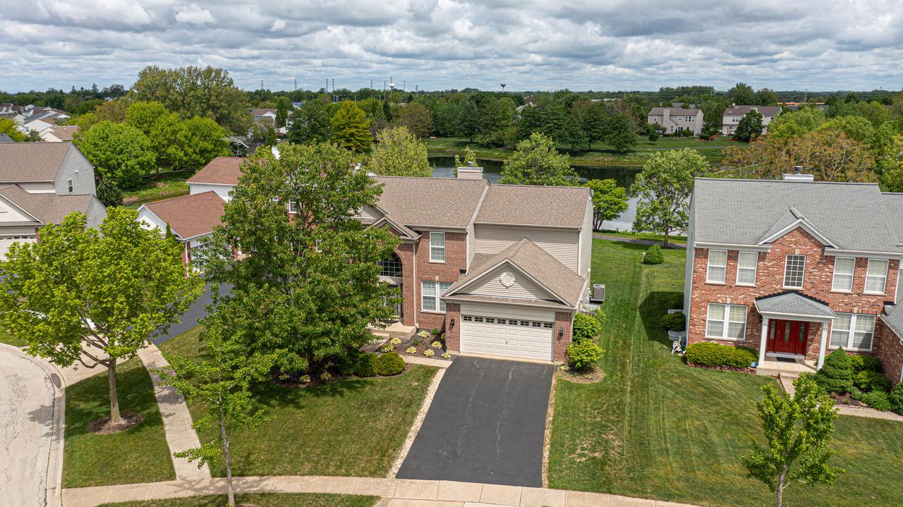 6 Marigold Ln., Algonquin, IL 60102