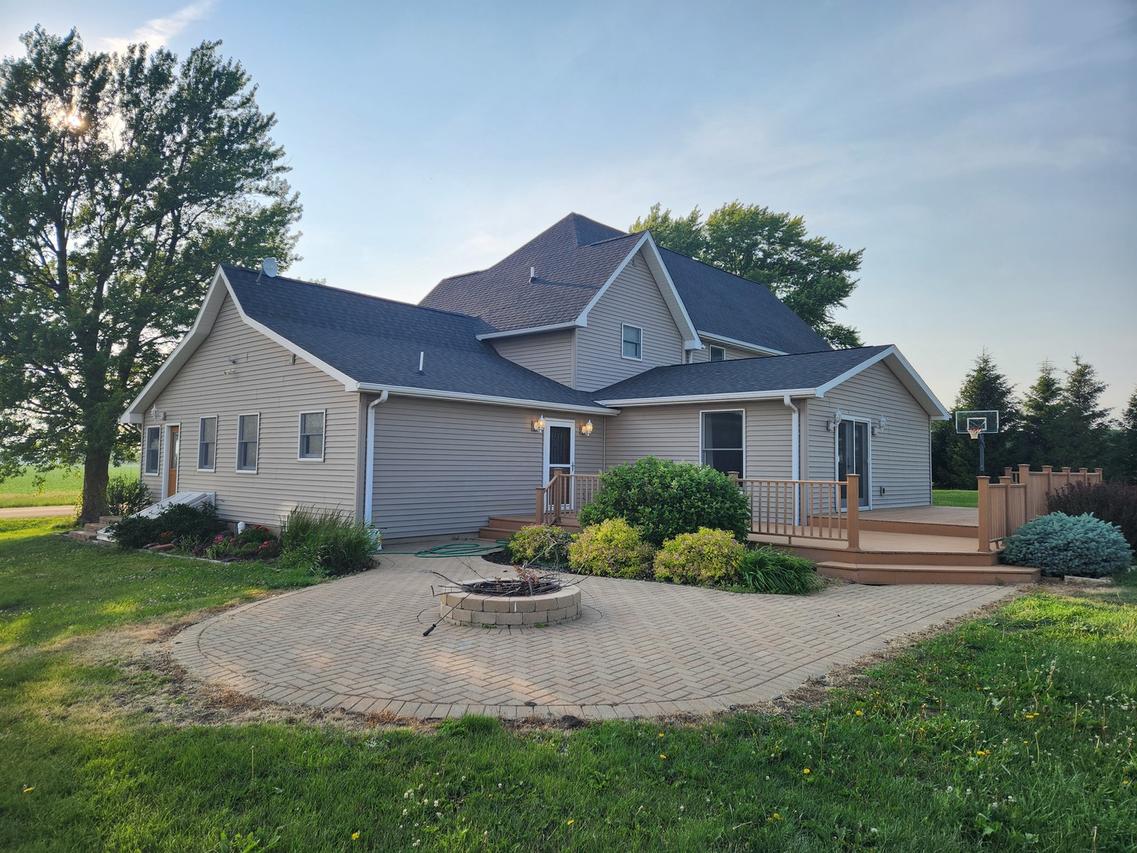 1823 Coleta Rd., Milledgeville, IL 61051