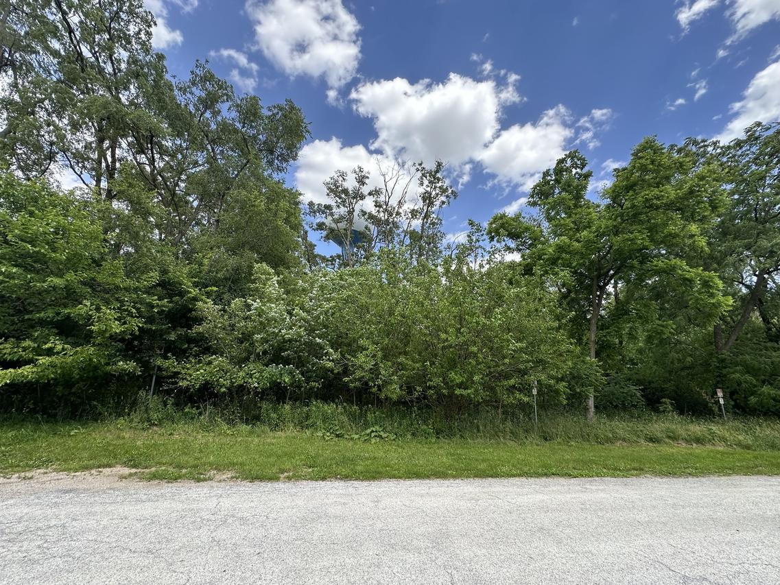 11809 S Millard Ave., Alsip, IL 60803