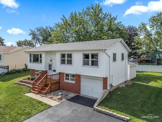 2211 Birchwood Pkwy., Woodridge, IL 60517