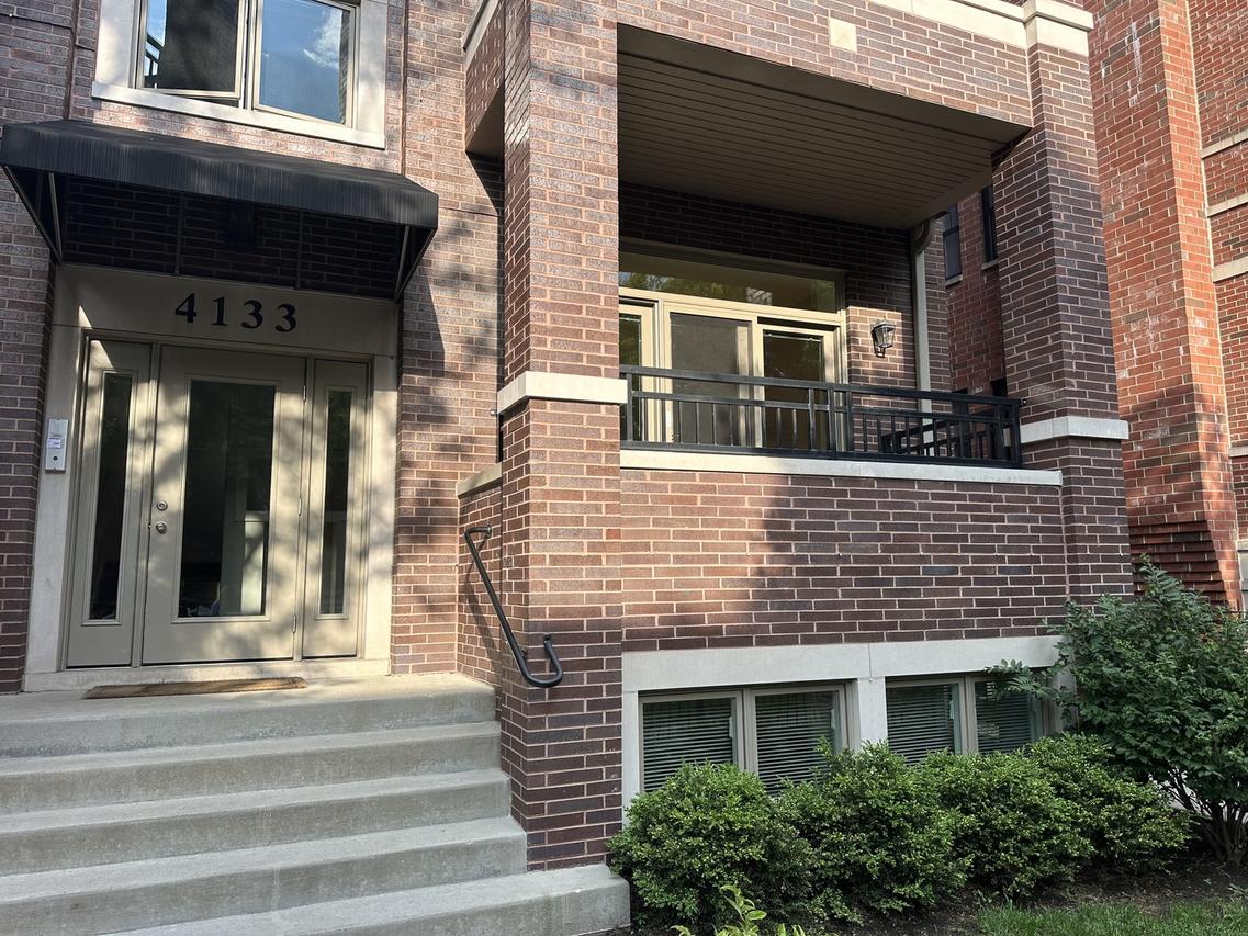 4133 N Kenmore Ave. #1S, Chicago, IL 60613