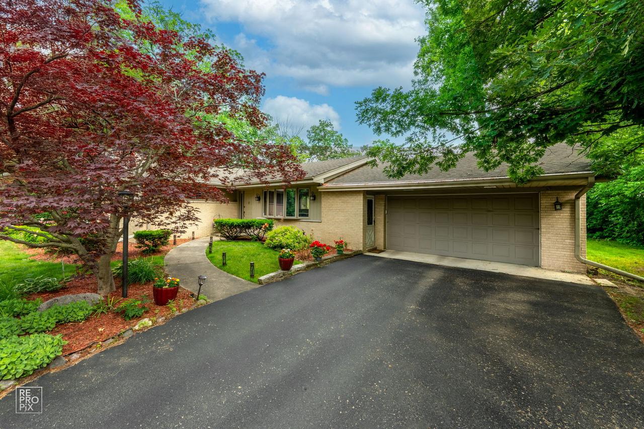 641 E Belmont Ave., Addison, IL 60101