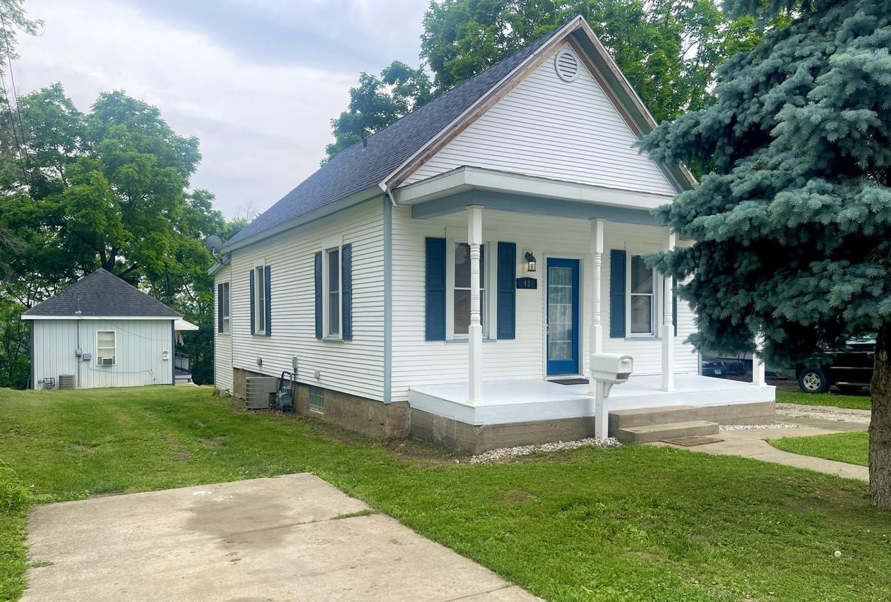 42 2nd St., Lasalle, IL 61301
