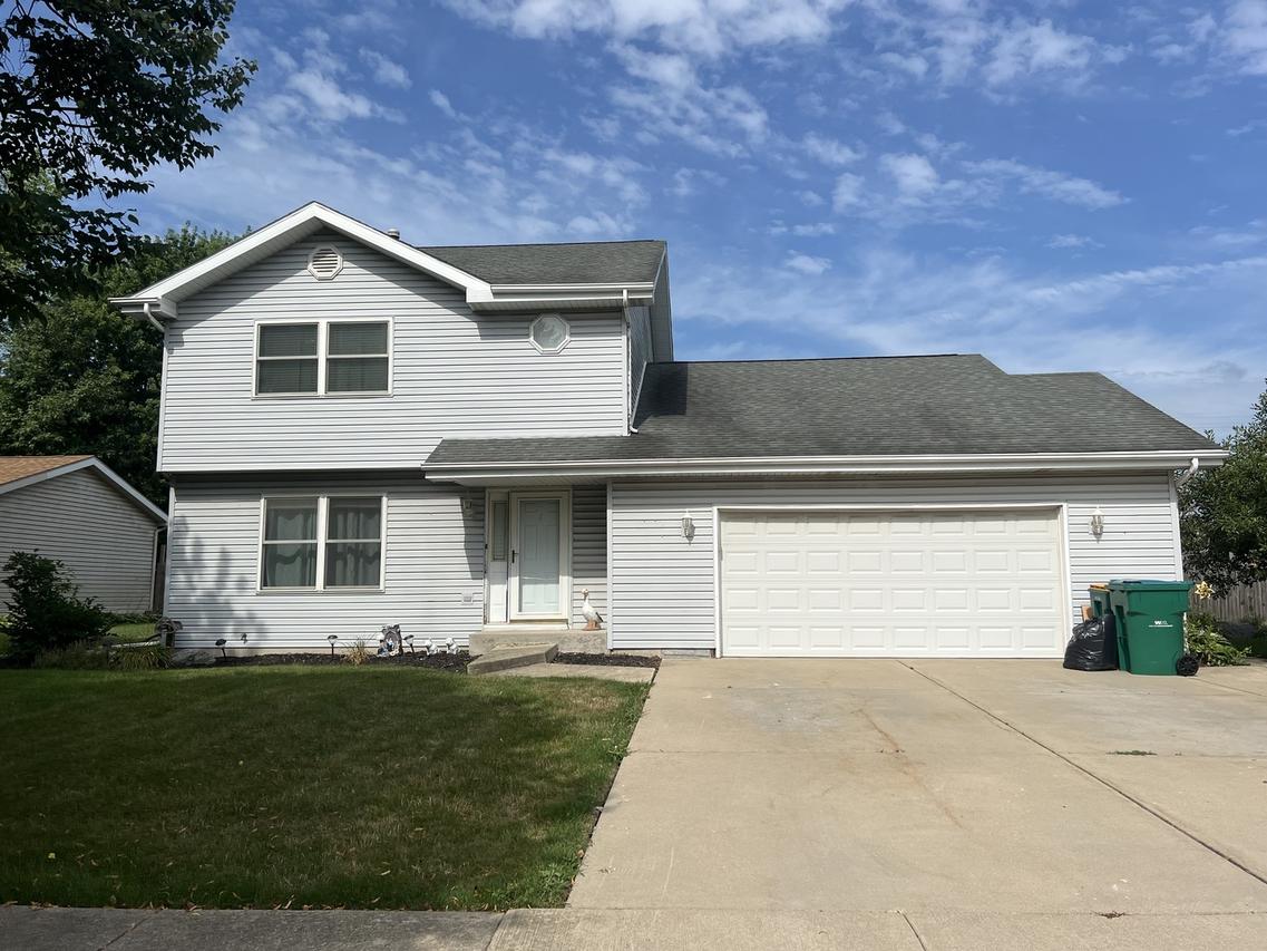 901 Meadowbrook Rd., Elwood, IL 60421