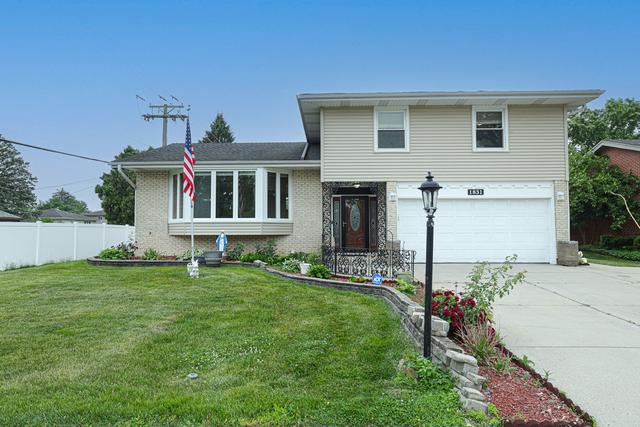 1831 E Camp Mcdonald Rd., Mount Prospect, IL 60056