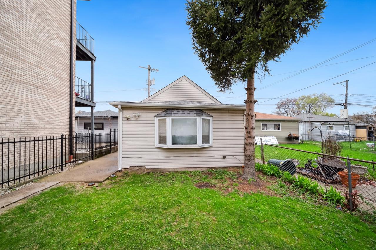 3348 N Narragansett Ave., Chicago, IL 60634