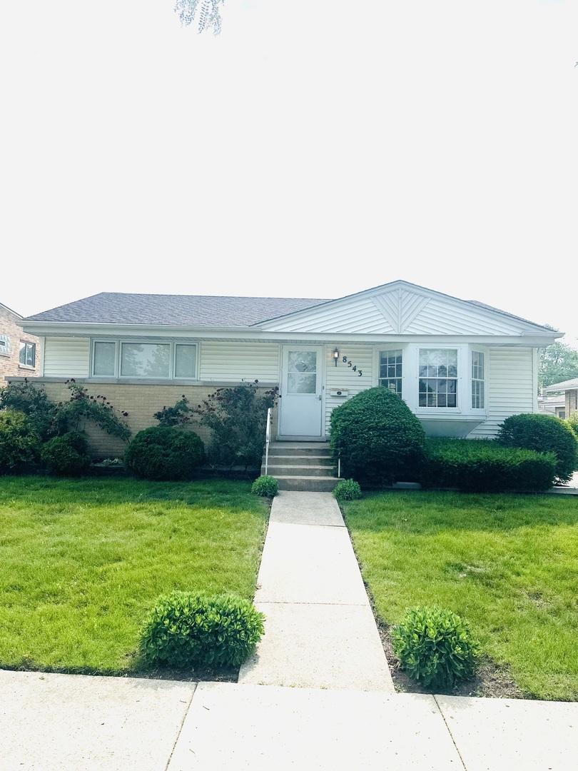 8543 N Oriole Ave., Niles, IL 60714